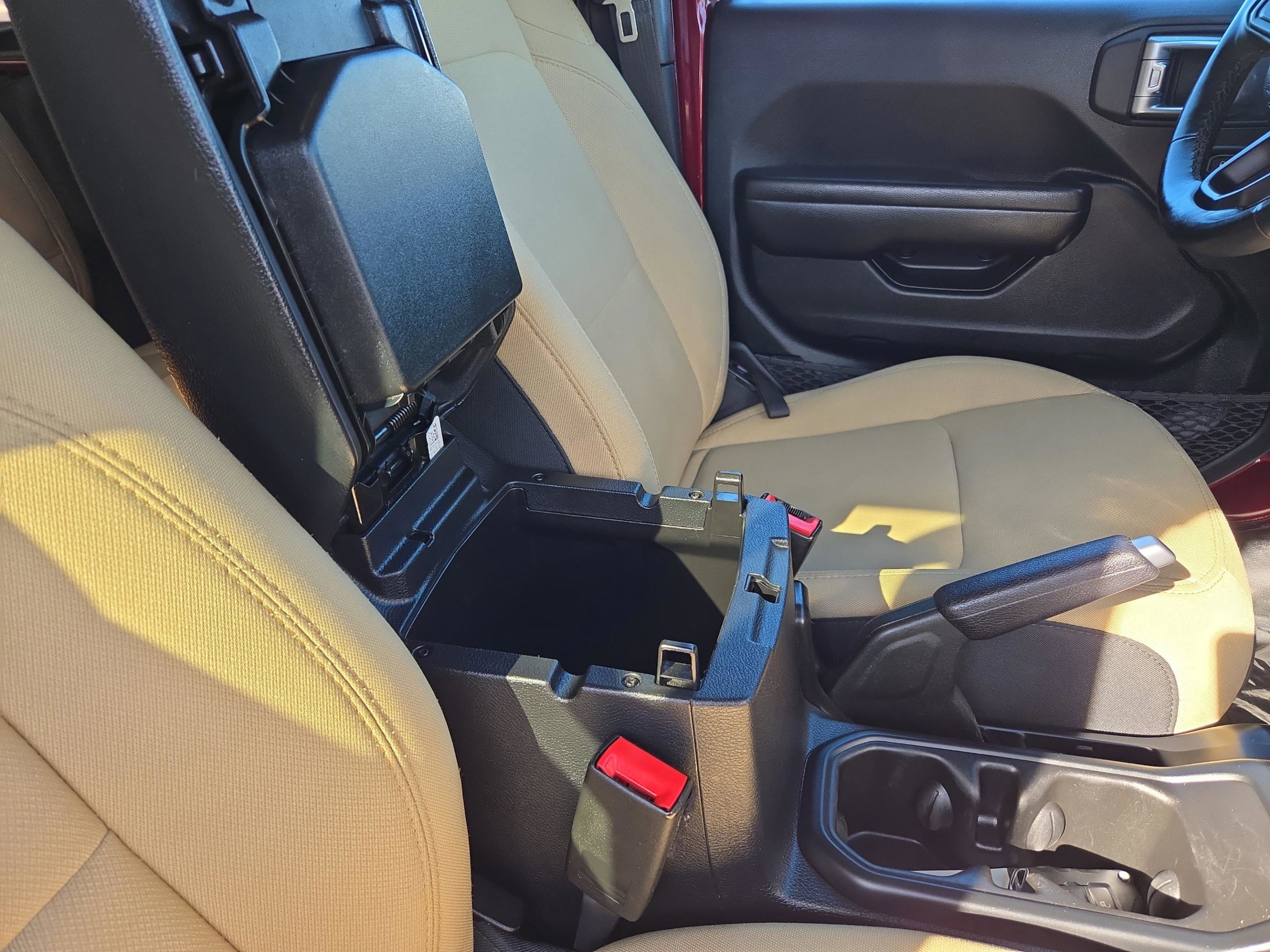 Used 2021 Jeep Wrangler Unlimited Sport image 47