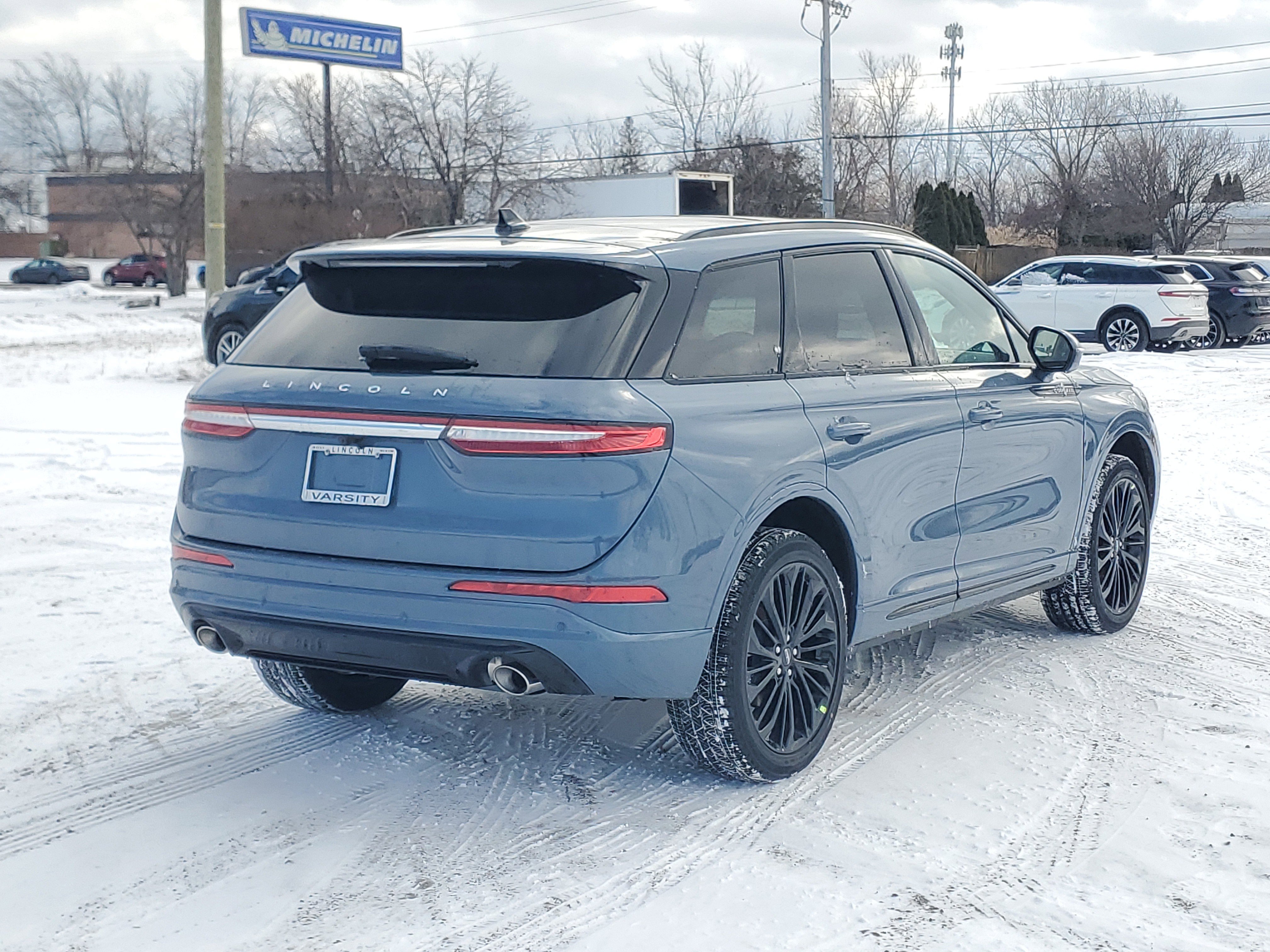 New 2026 Lincoln Corsair Premiere image 4