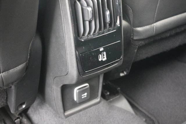 Used 2025 Jeep Compass Limited w/ Elite Group AWD/4WD image 25