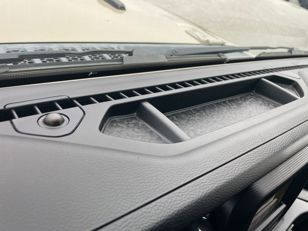 Used 2022 Jeep Wrangler Unlimited Sport image 20