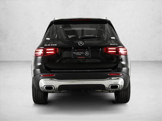 New 2026 Mercedes-Benz GLB 250 4MATIC image 7