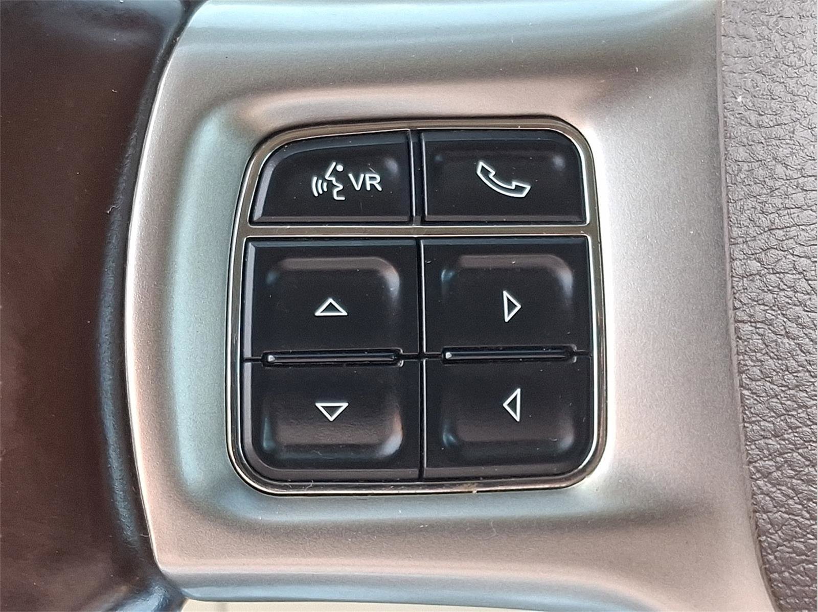 Used 2014 RAM 2500 Laramie w/ Protection Group image 20