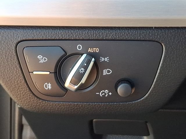 Used 2021 Audi SQ5 Premium w/ Convenience Package AWD/4WD image 9
