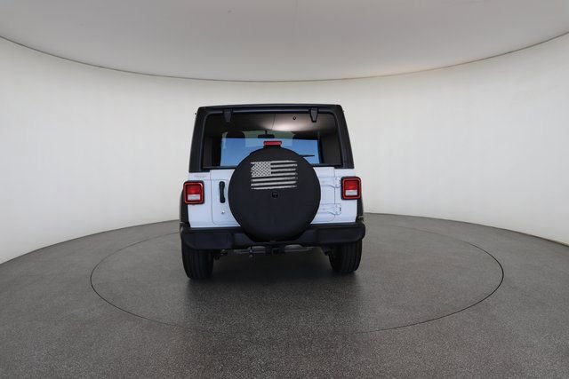Used 2022 Jeep Wrangler Sport image 14