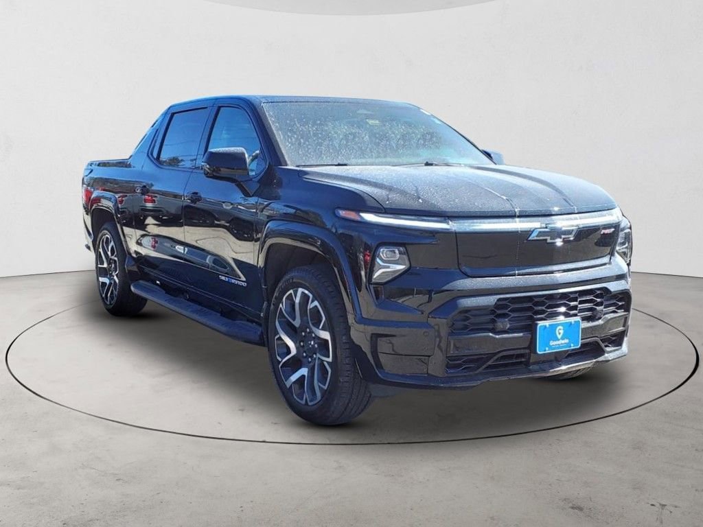 New 2025 Chevrolet Silverado EV RST AWD/4WD image 3