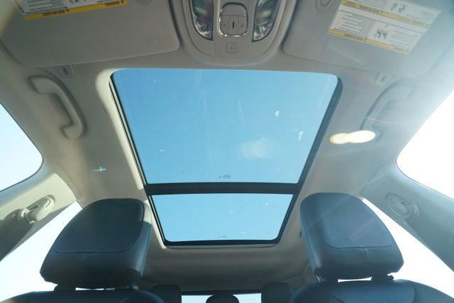 Used 2018 Jeep Compass Trailhawk w/ Leather Interior Group image 12