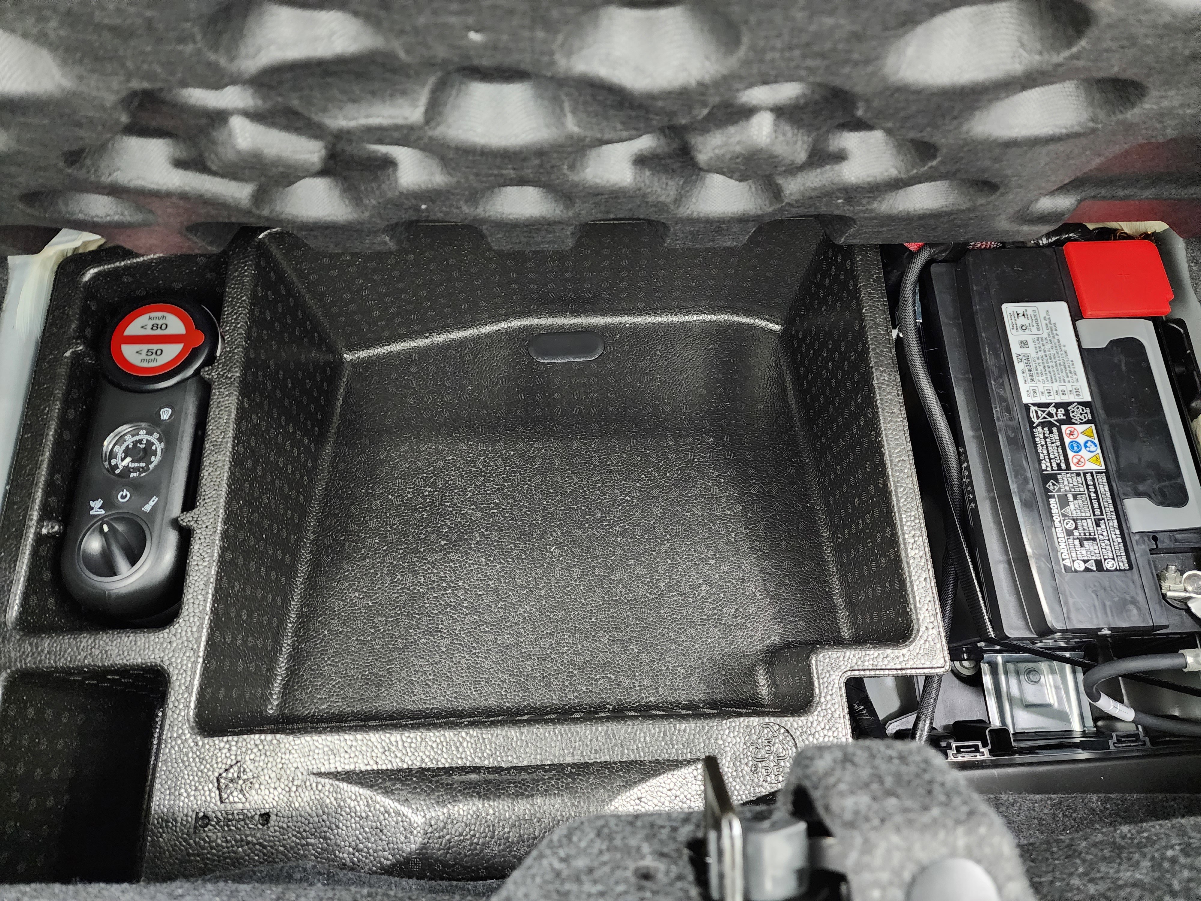 Used 2019 Dodge Challenger SRT Hellcat Redeye image 30