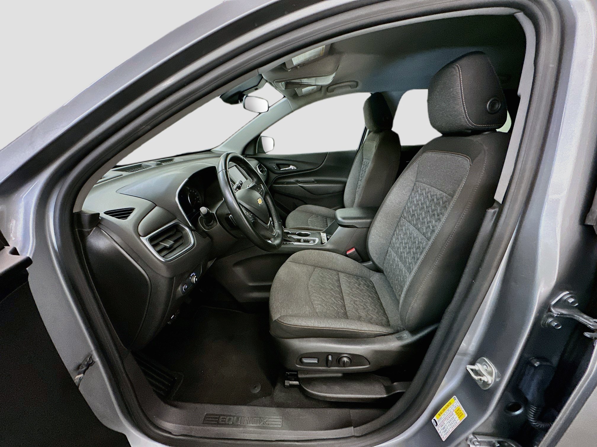 Used 2024 Chevrolet Equinox LT AWD/4WD image 13