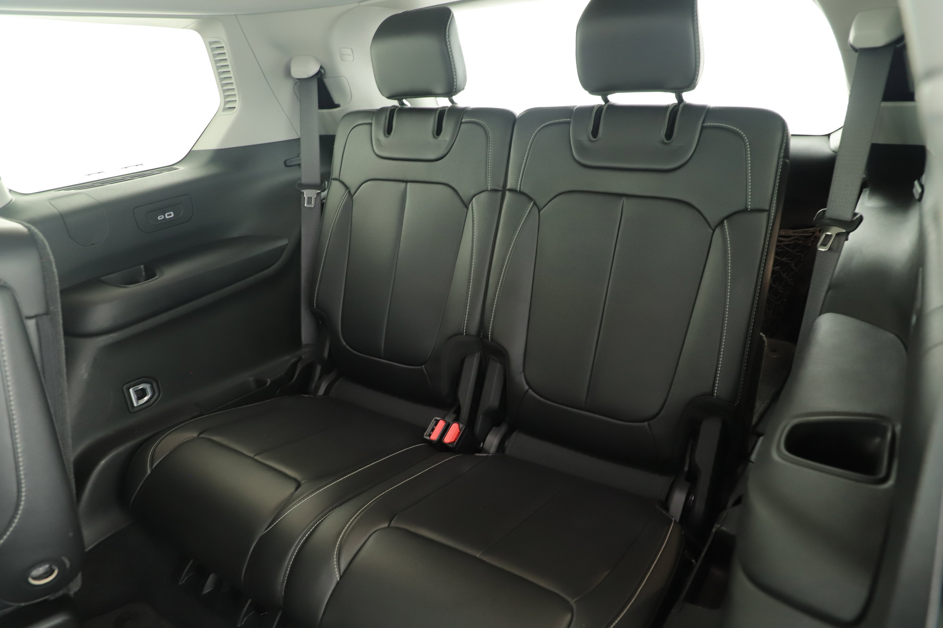 Used 2022 Jeep Grand Cherokee L Limited image 15