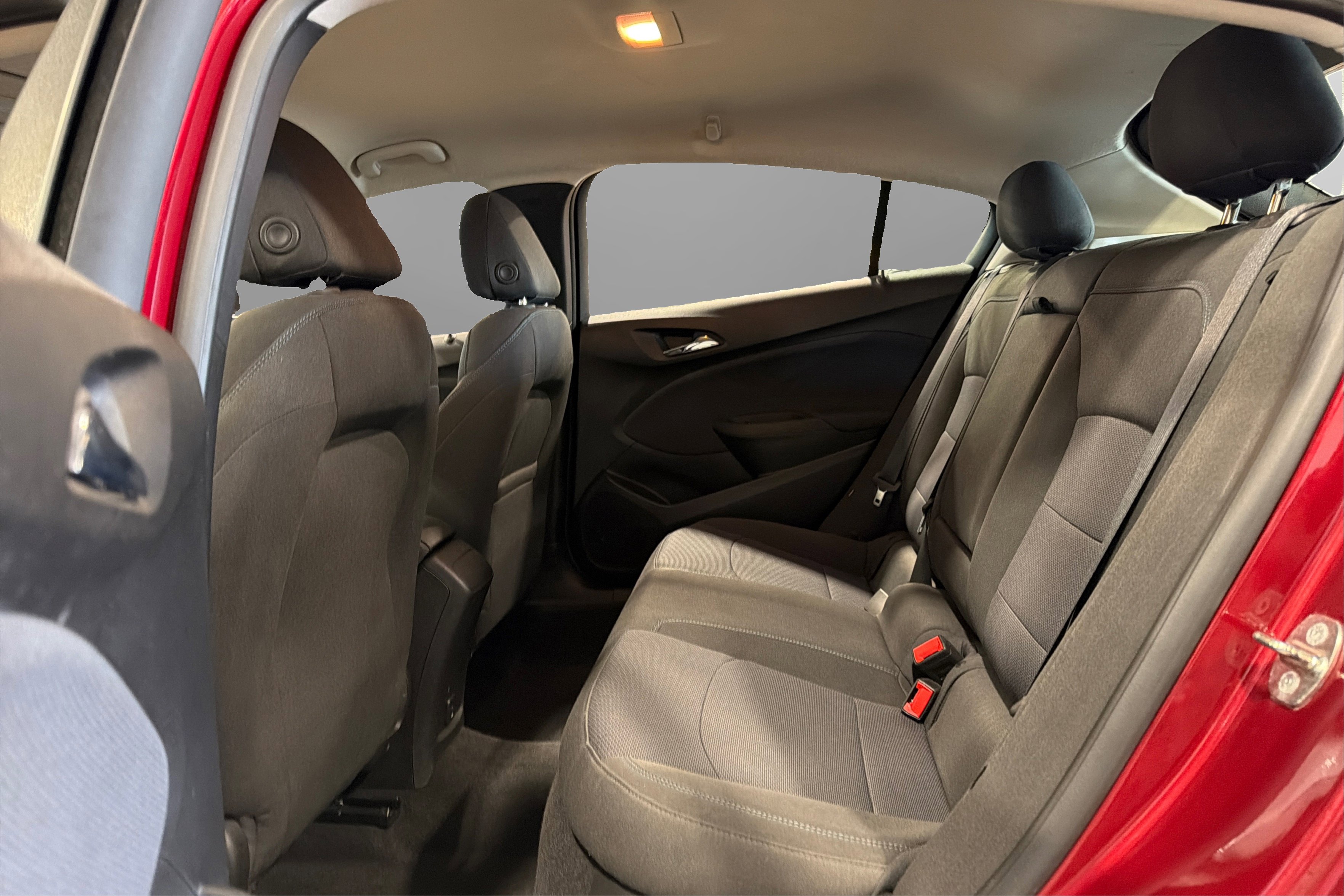 Used 2018 Chevrolet Cruze LT w/ Convenience Package FWD image 34