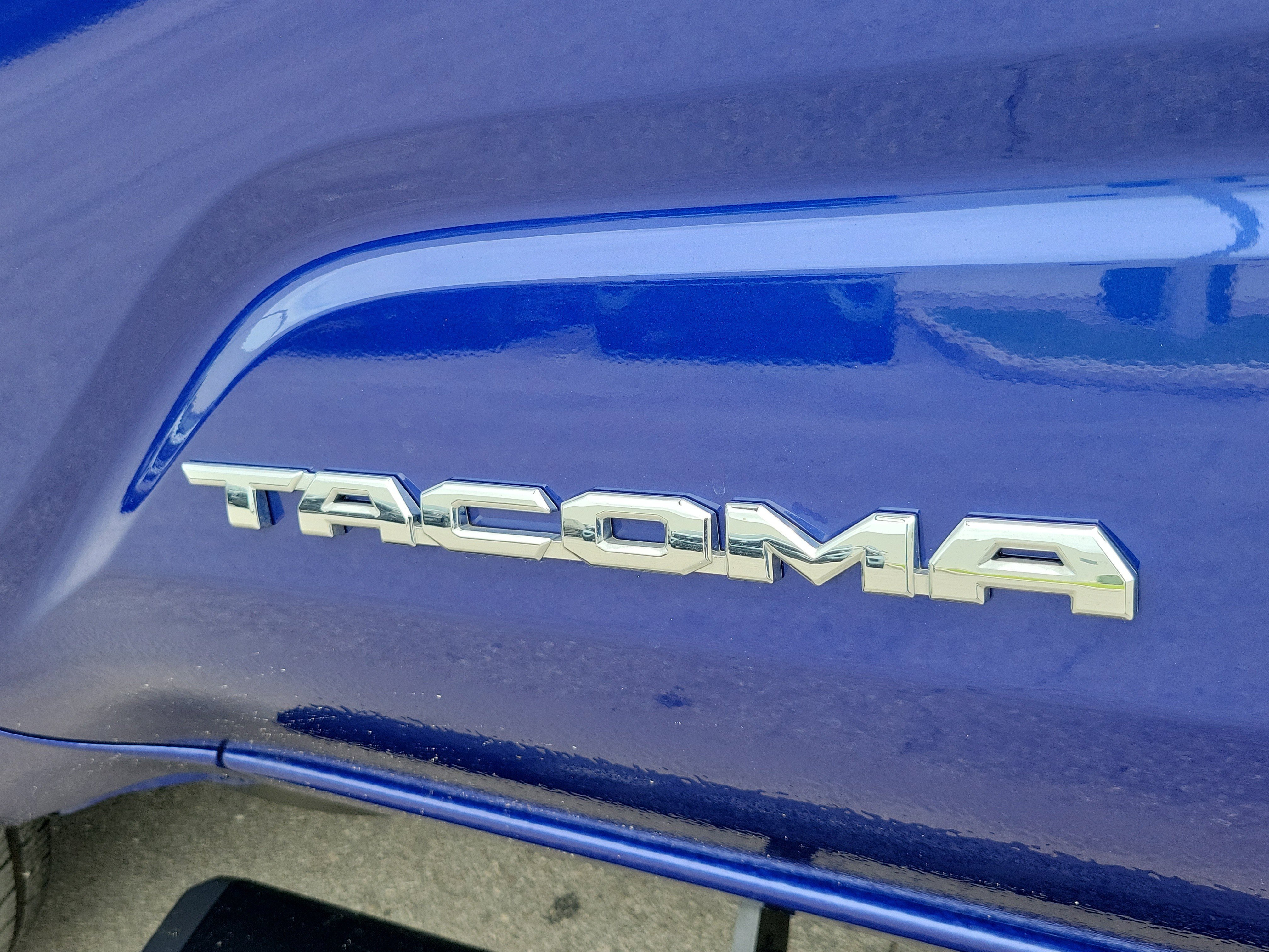 Used 2024 Toyota Tacoma SR5 RWD image 30