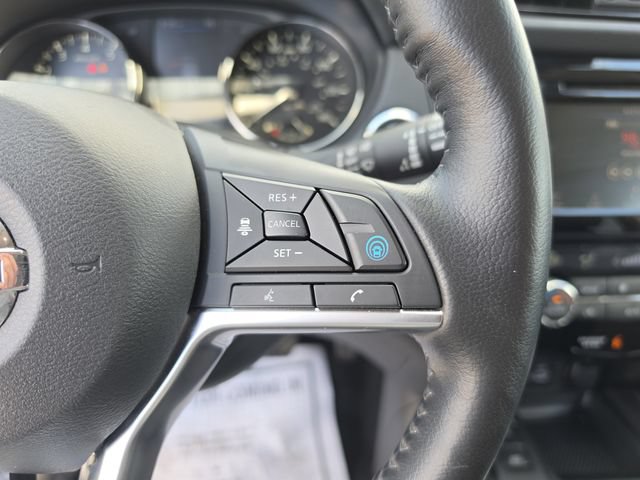 Used 2020 Nissan Rogue Sport SV w/ Technology Package FWD image 38
