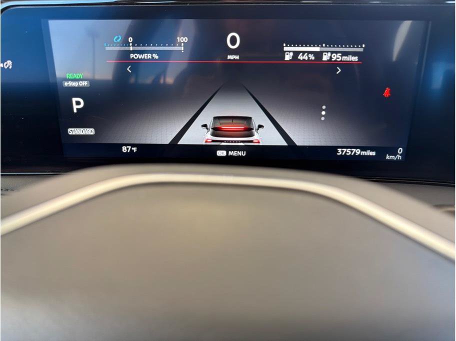 Used 2024 Nissan Ariya AWD image 16