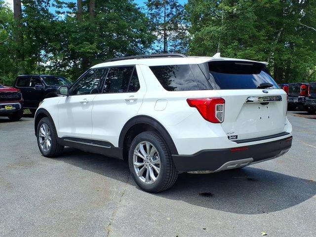 Used 2023 Ford Explorer XLT w/ Equipment Group 202A AWD/4WD image 7