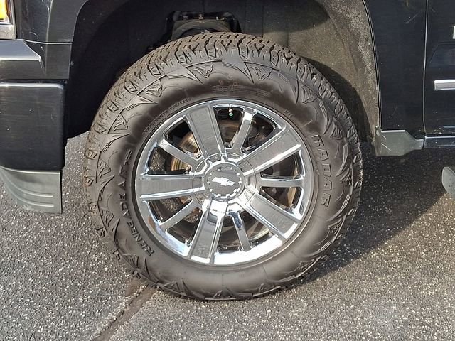 Used 2015 Chevrolet Silverado 1500 High Country w/ High Country Premium Package image 8