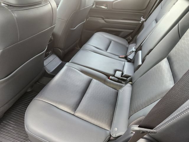 New 2027 Toyota Land Cruiser w/ Premium Package AWD/4WD image 21