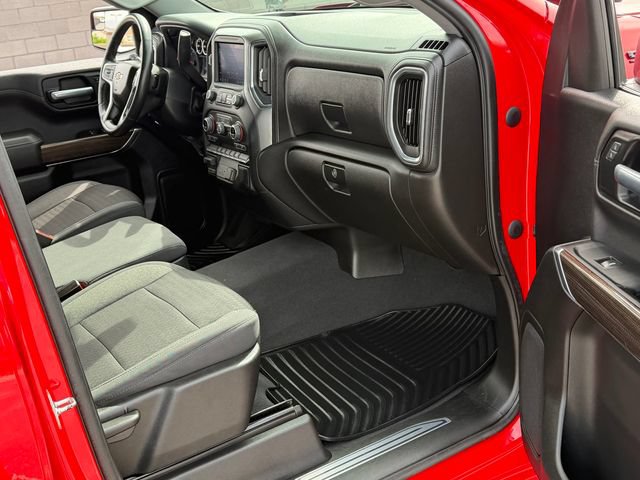 Used 2021 Chevrolet Silverado 1500 LT AWD/4WD image 25