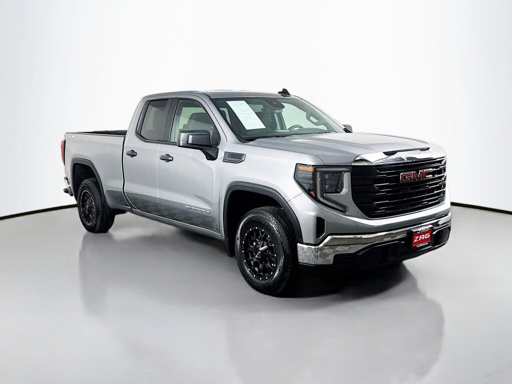 Used 2025 GMC Sierra 1500 Pro w/ Pro Value Package image 7