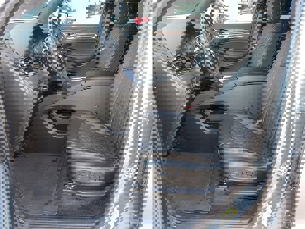 Certified 2023 Buick Enclave Avenir w/ Avenir Technology Package image 14