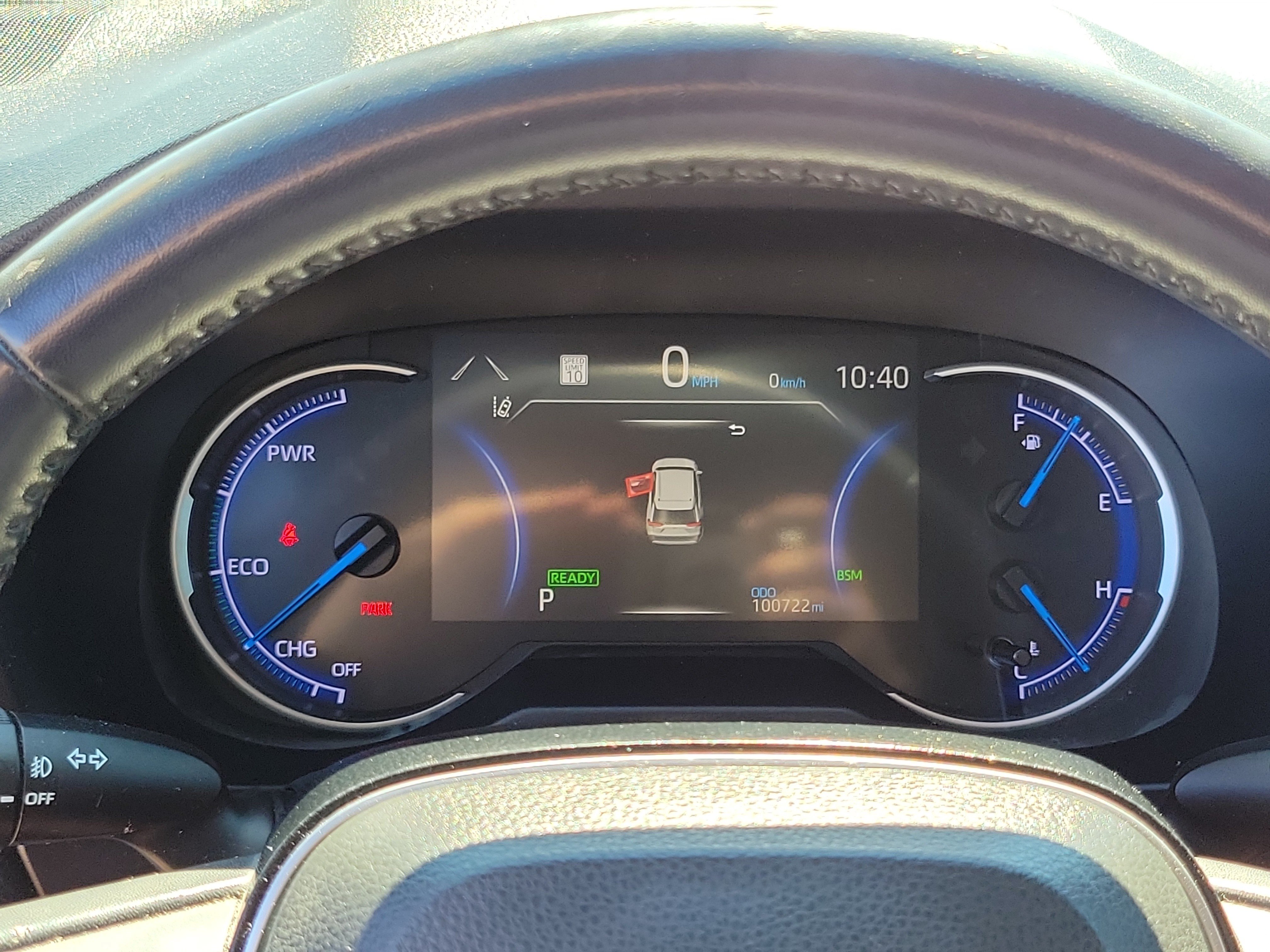 Used 2020 Toyota RAV4 XSE w/ XSE Grade Weather Package AWD/4WD image 12