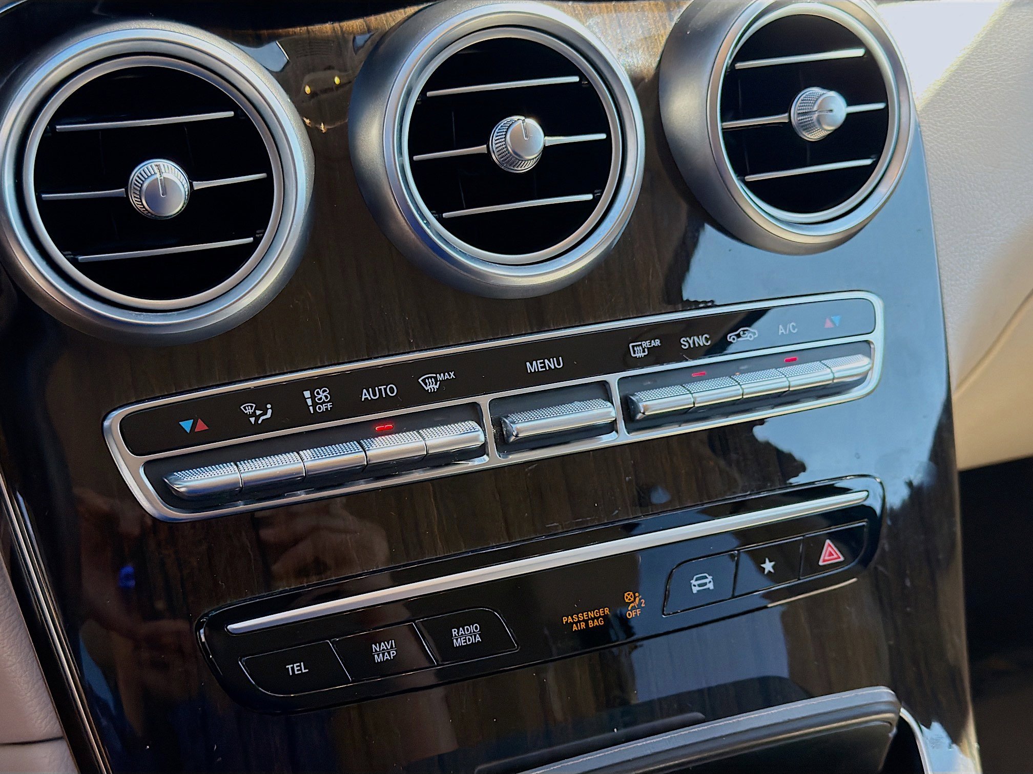 Used 2020 Mercedes-Benz GLC 300 image 14