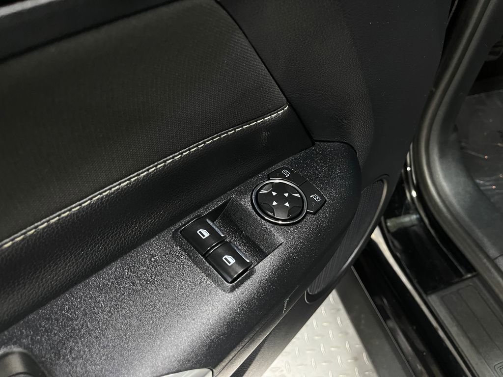 Used 2015 Ford Mustang GT image 14