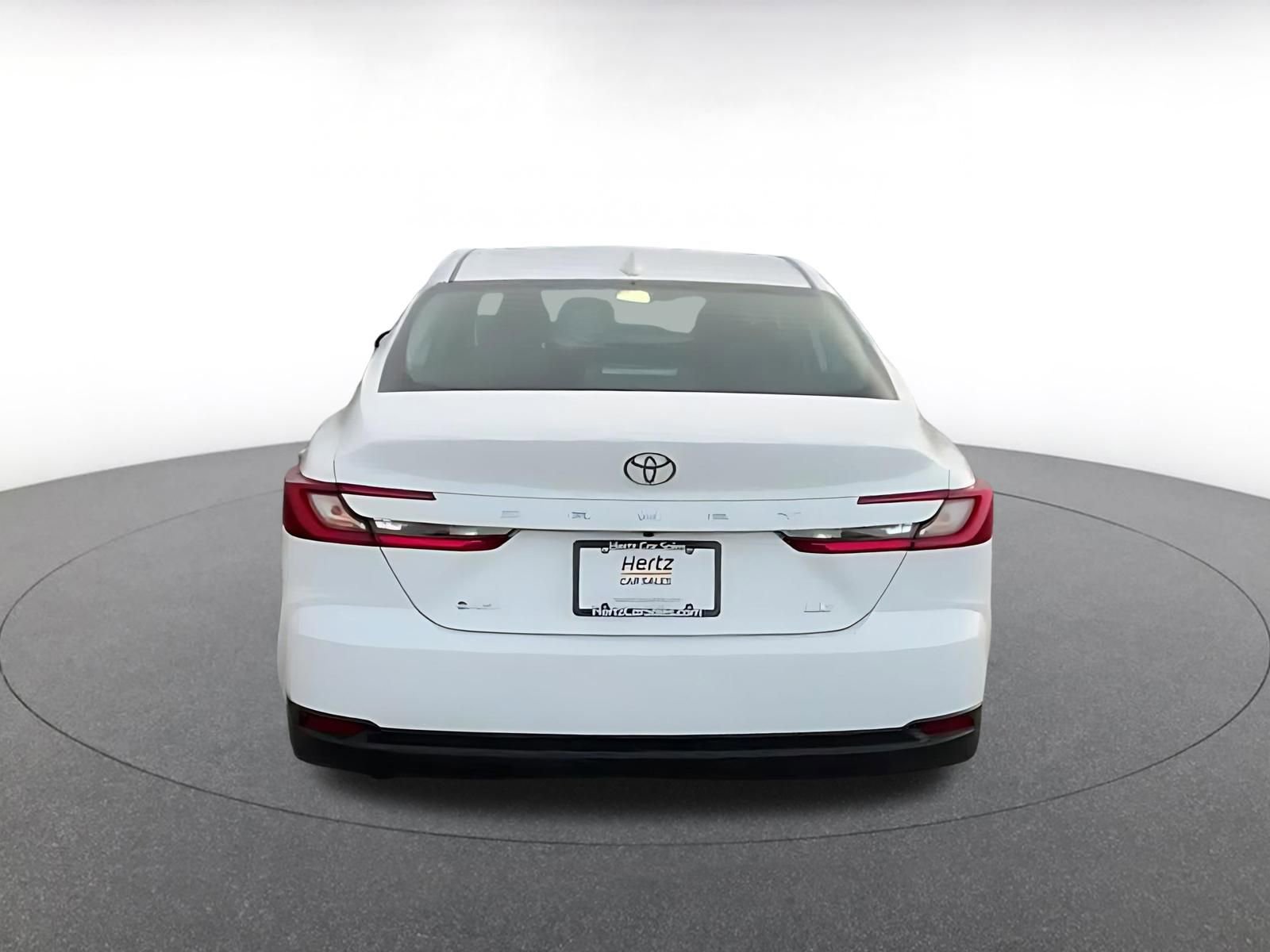 Used 2025 Toyota Camry LE FWD image 12