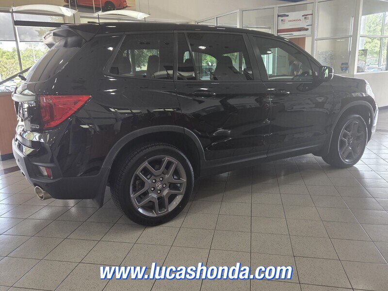 Used 2023 Honda Passport EX-L image 4