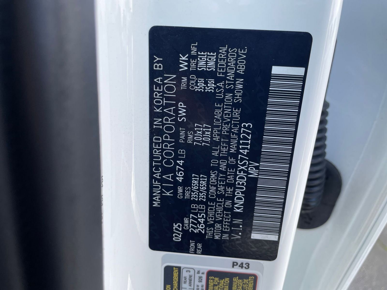 Used 2025 Kia Sportage LX image 28