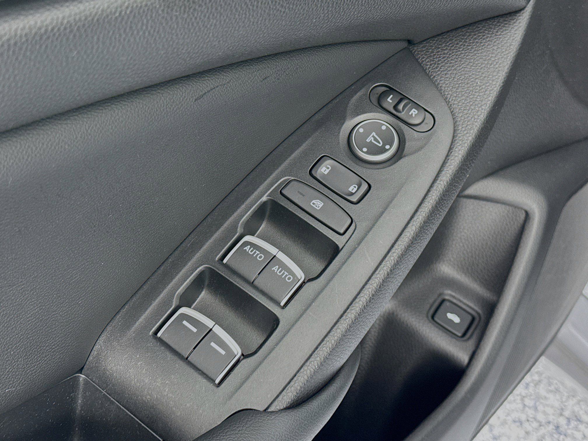 Certified 2022 Honda Accord Sport image 17