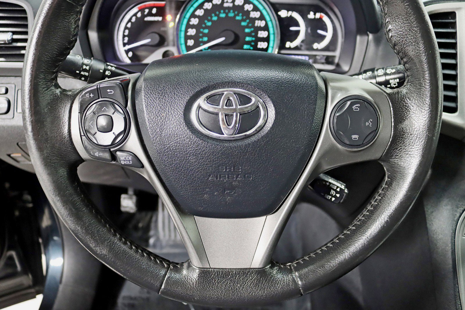 Used 2013 Toyota Venza XLE image 15