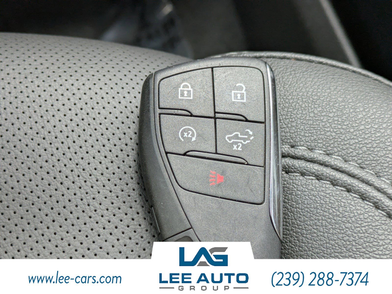Used 2025 Chevrolet Silverado 1500 LTZ AWD/4WD image 29