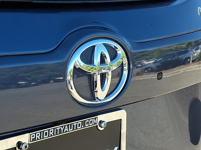 Used 2019 Toyota Highlander XLE AWD/4WD image 32
