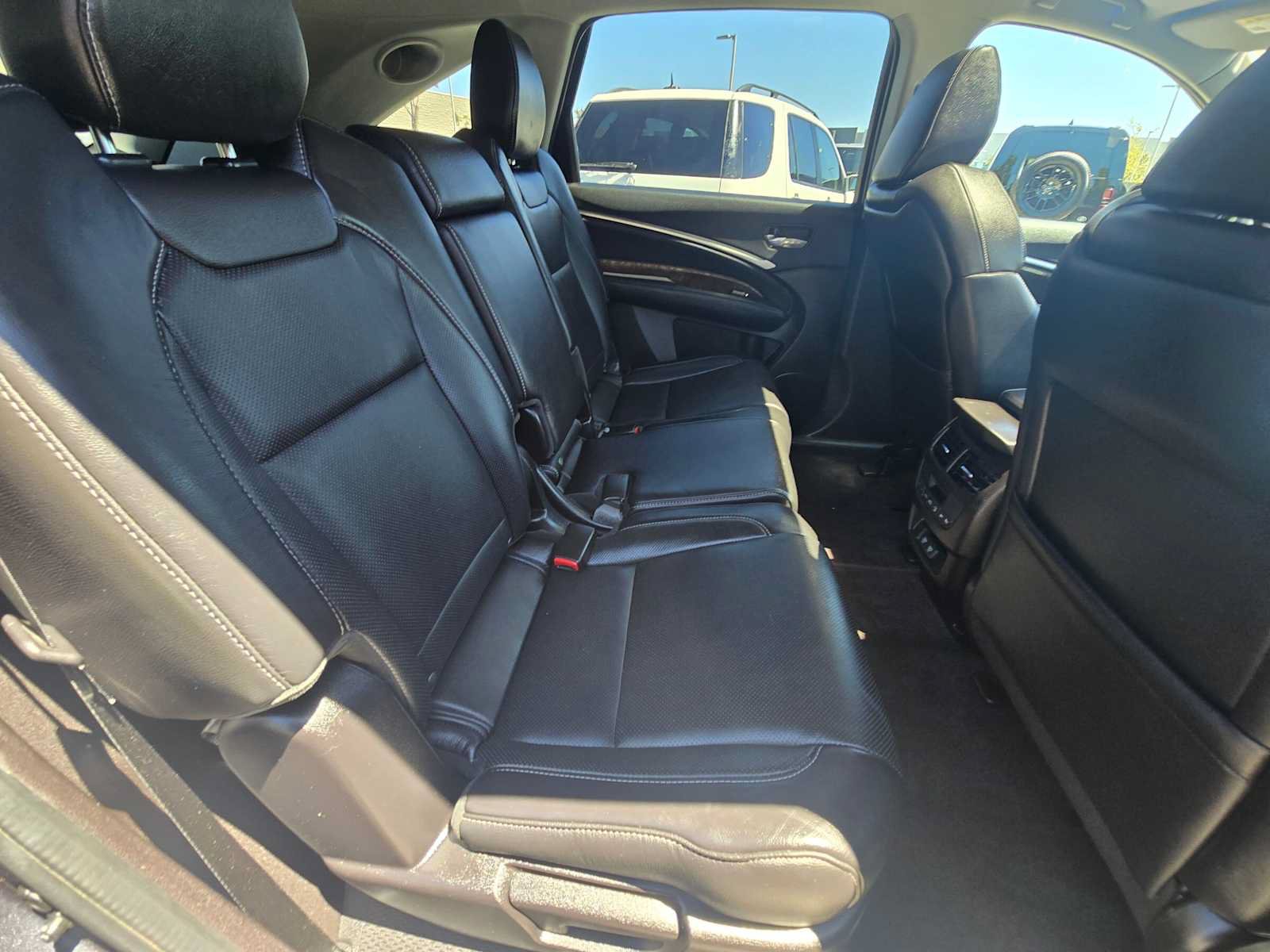 Used 2019 Acura MDX w/ Technology Package FWD image 12