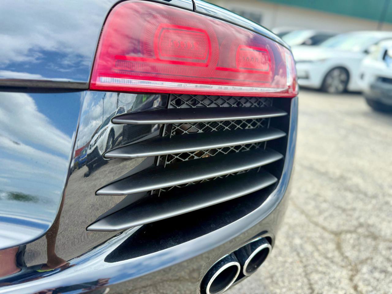 Used 2012 Audi R8 V8 AWD/4WD image 17