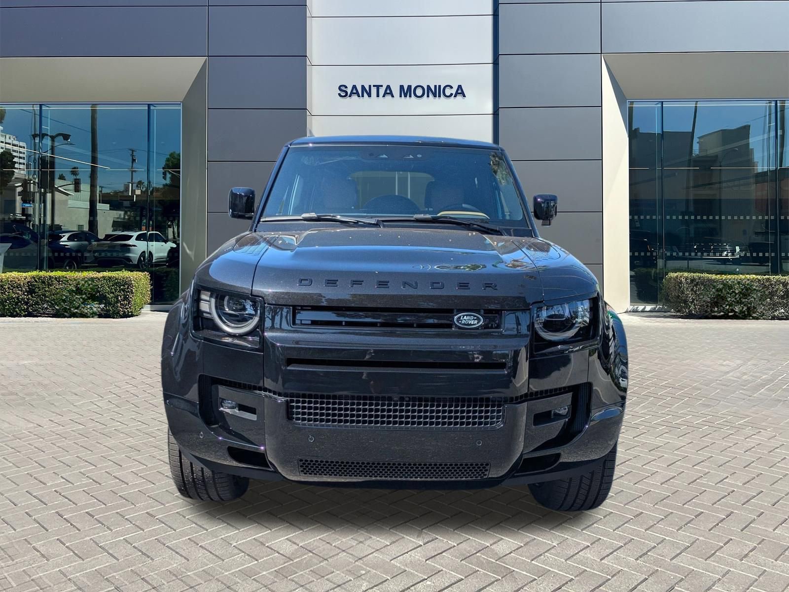 New 2026 Land Rover Defender 110 X-Dynamic SE AWD/4WD image 8
