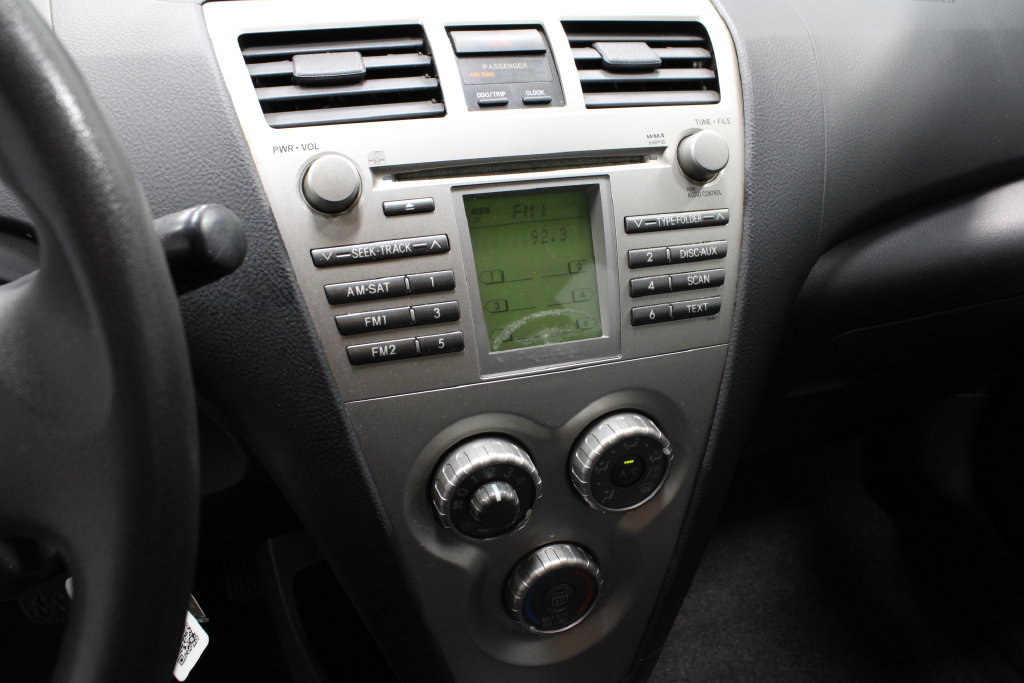 Used 2010 Toyota Yaris Sedan w/ PWR Pkg w/Steel Wheels FWD image 28
