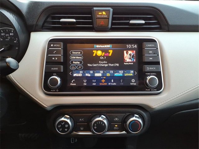 Used 2021 Nissan Versa SV image 18