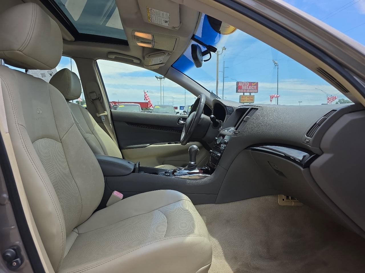 Used 2013 INFINITI G37 x Sedan w/ Premium Pkg AWD/4WD image 19
