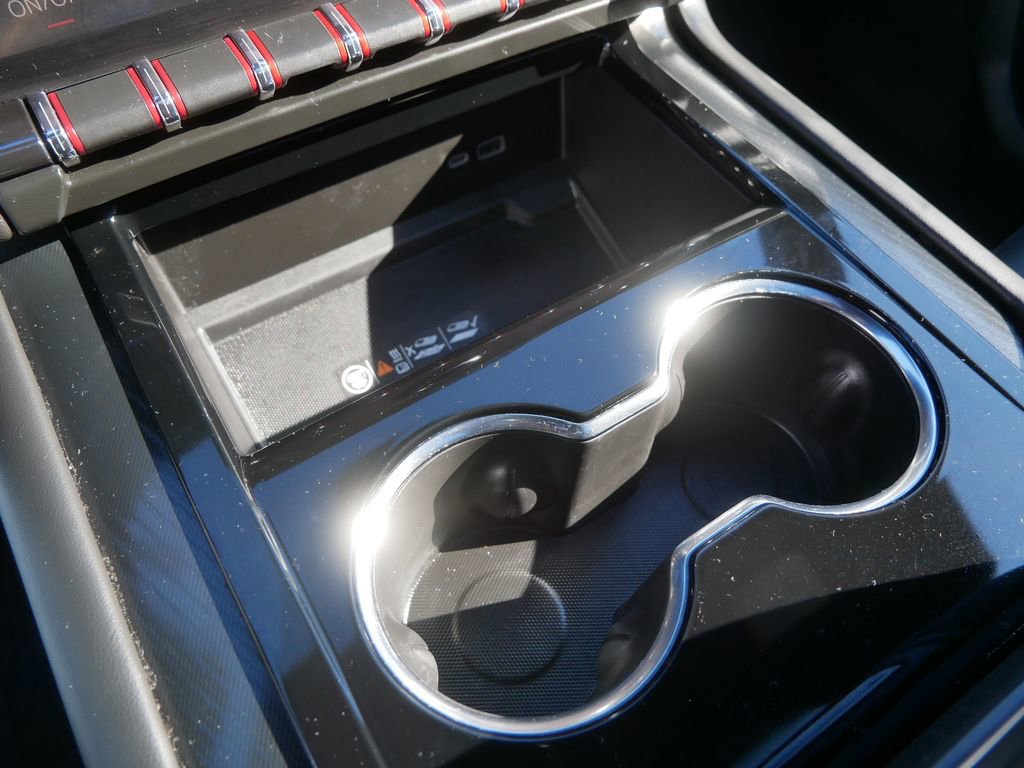 Certified 2025 GMC Yukon XL AT4 w/ AT4 Premium Package image 27