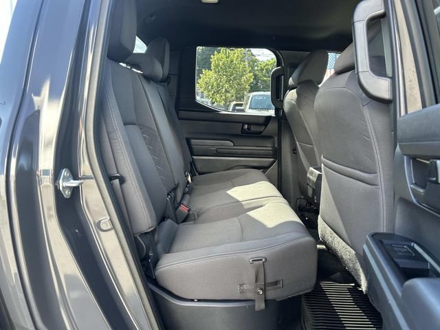 Used 2024 Toyota Tacoma SR5 AWD/4WD image 16