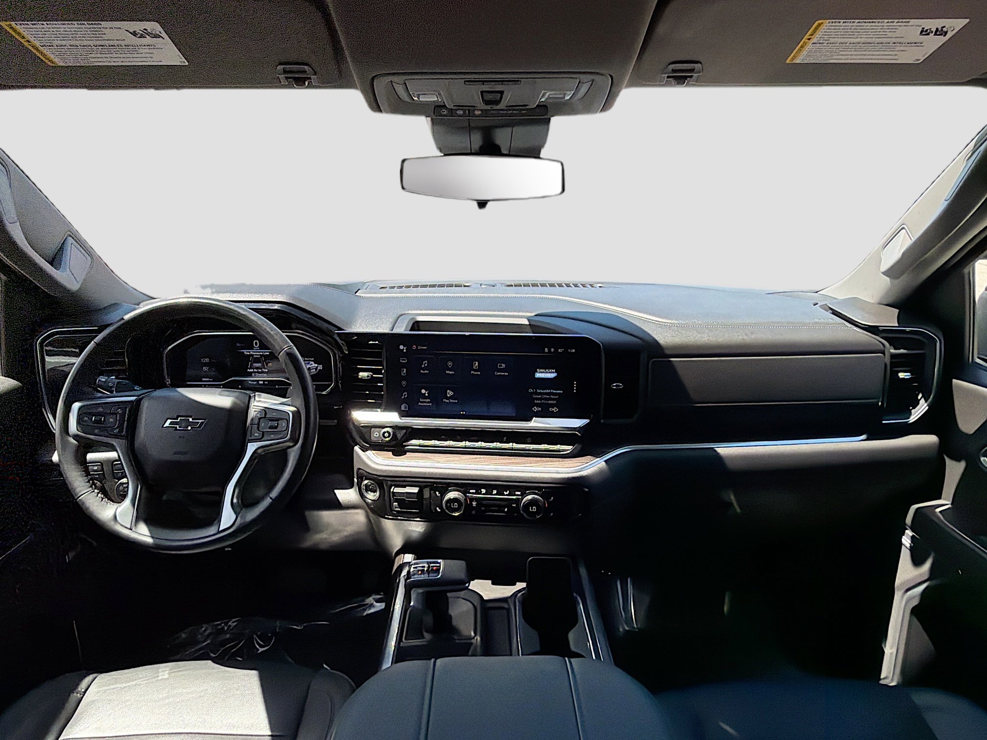 Used 2023 Chevrolet Silverado 1500 LT Trail Boss w/ Convenience Package II AWD/4WD image 16
