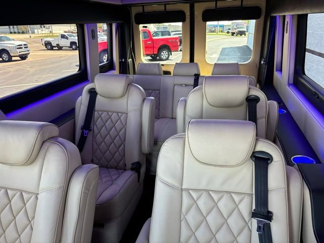 Used 2021 RAM ProMaster 2500 w/ Premium Appearance Group FWD image 33