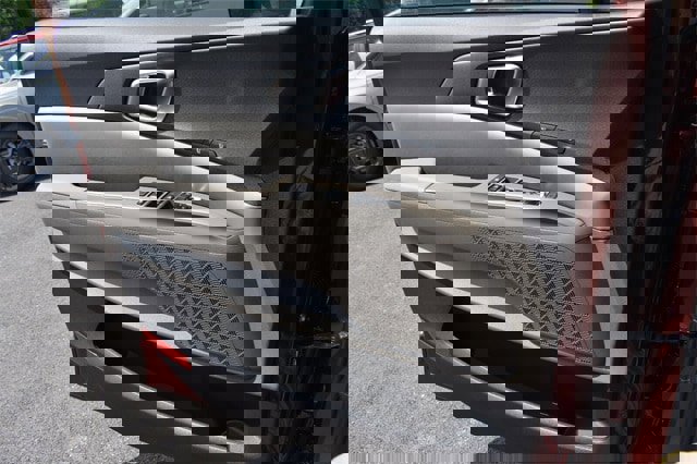 New 2026 Kia Carnival EX image 34