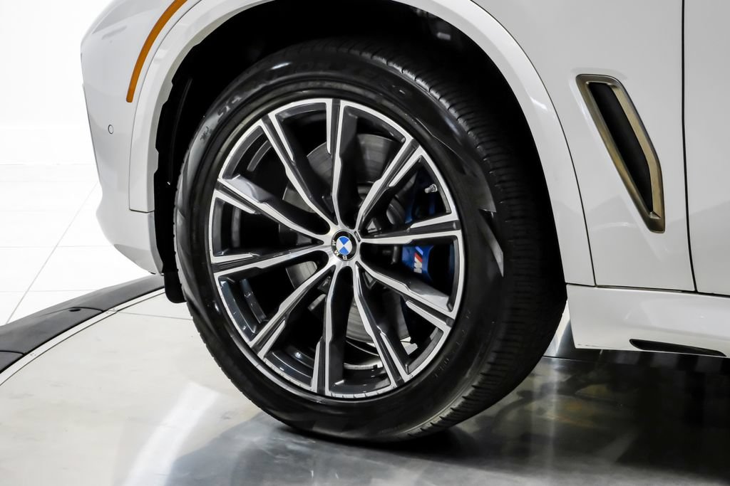 Used 2023 BMW X5 M50i w/ Executive Package AWD/4WD image 53