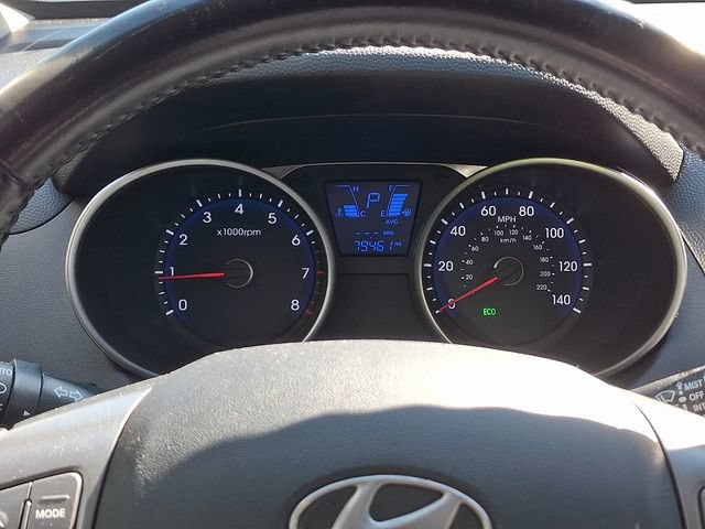 Used 2015 Hyundai Tucson SE AWD/4WD image 25