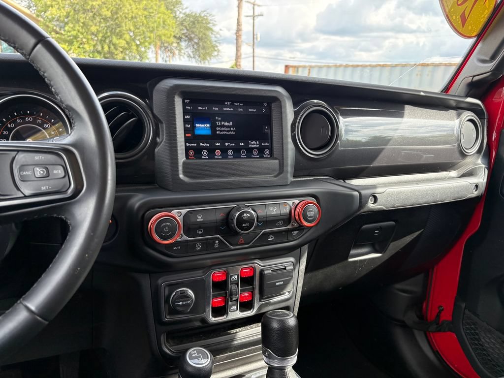 Used 2022 Jeep Gladiator Sport AWD/4WD image 15