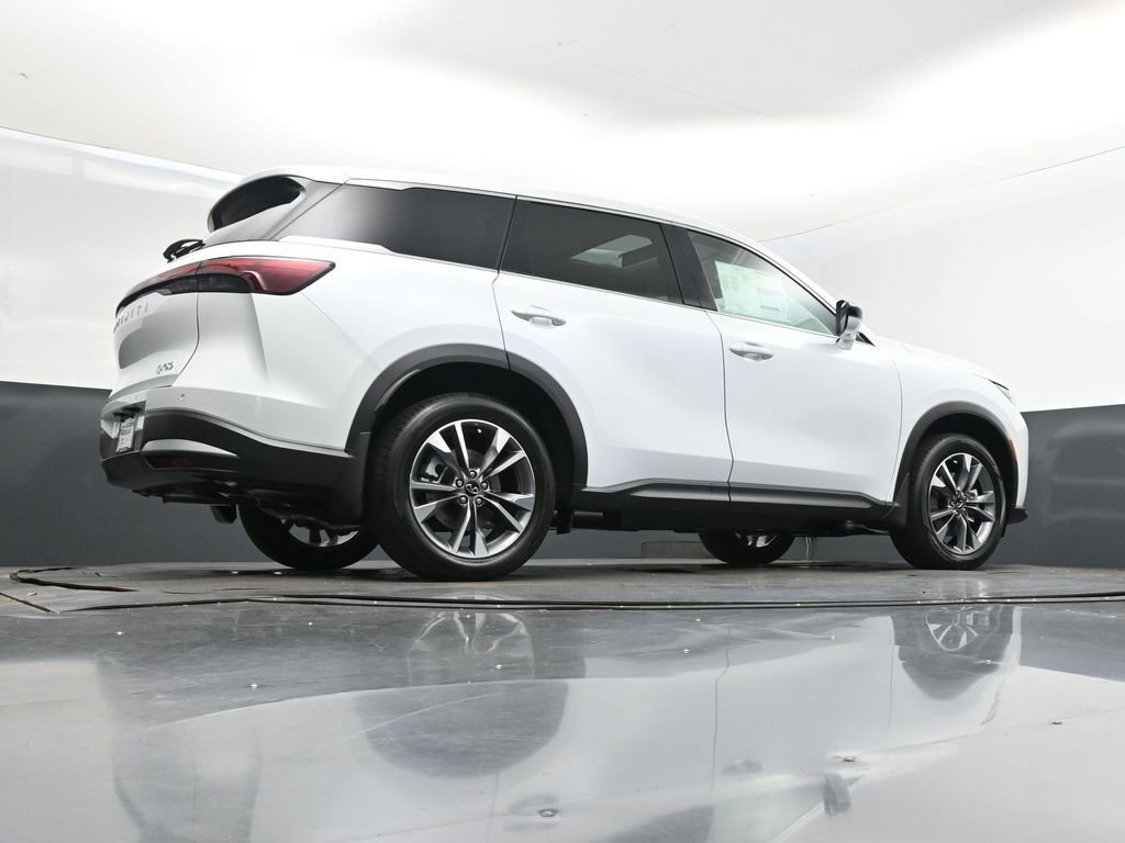 Used 2026 INFINITI QX60 Pure w/ Cargo Package image 43