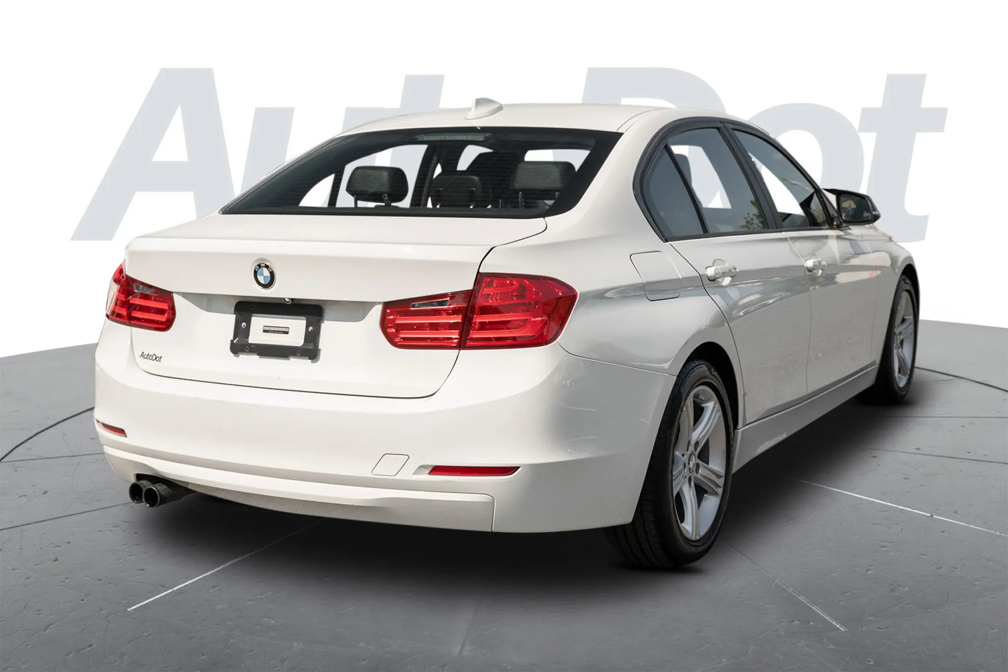 Used 2013 BMW 328i Sedan RWD image 3