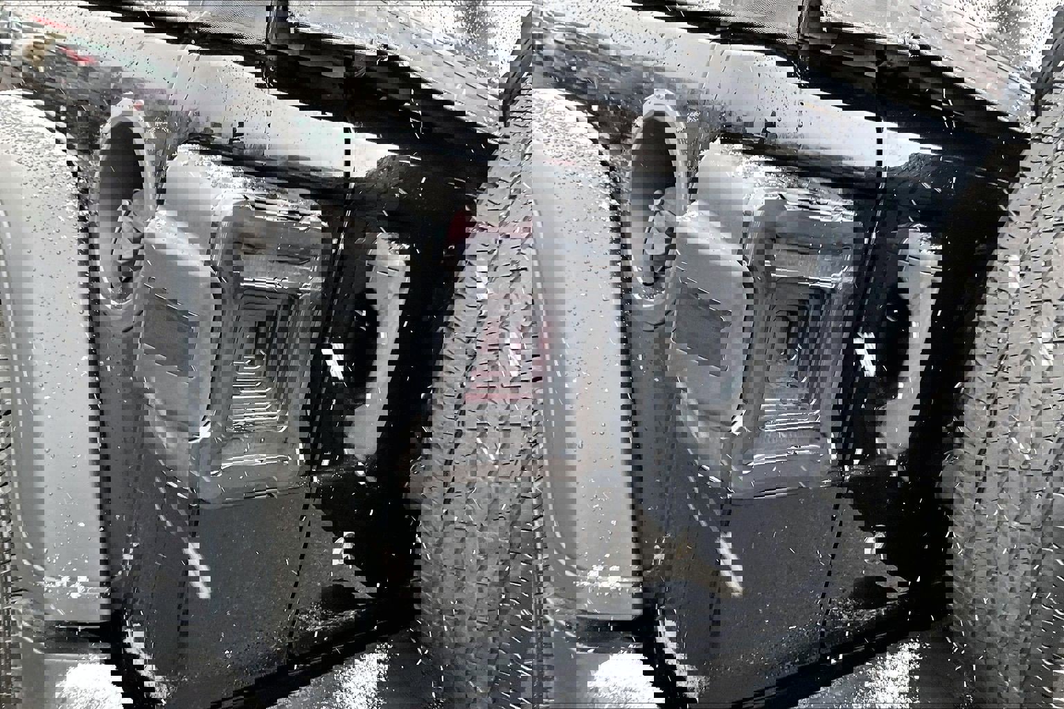 Used 2018 Jeep Wrangler Unlimited Sport image 26